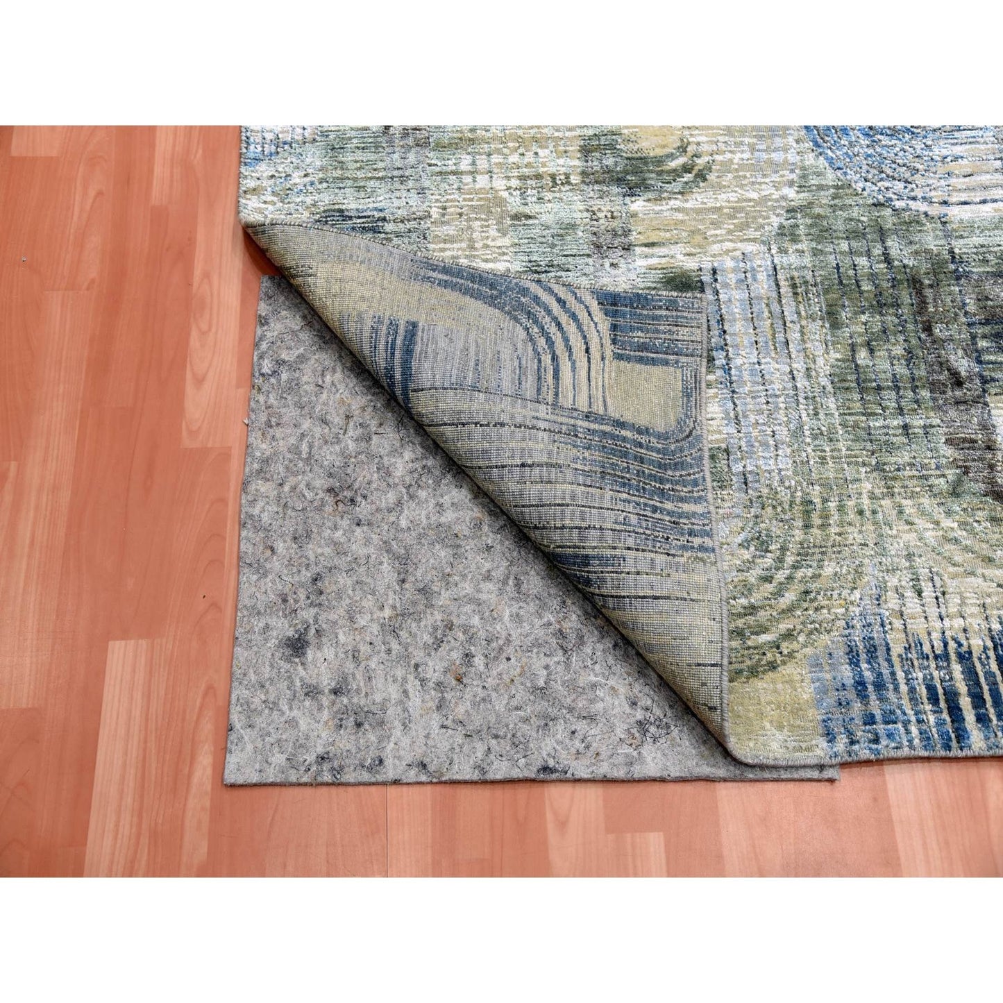 6'X9' The Intertwined Passage Hand Knotted Silk With Textured Wool Rug