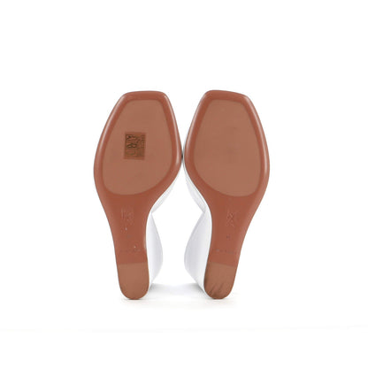 Amina Muaddi Women'S Lupita Wedge Sandals Leather