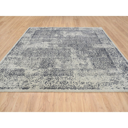 10'1"X10'1" Fine Jacquard Wool And Silk Hand Loomed Light Gray Square Rug