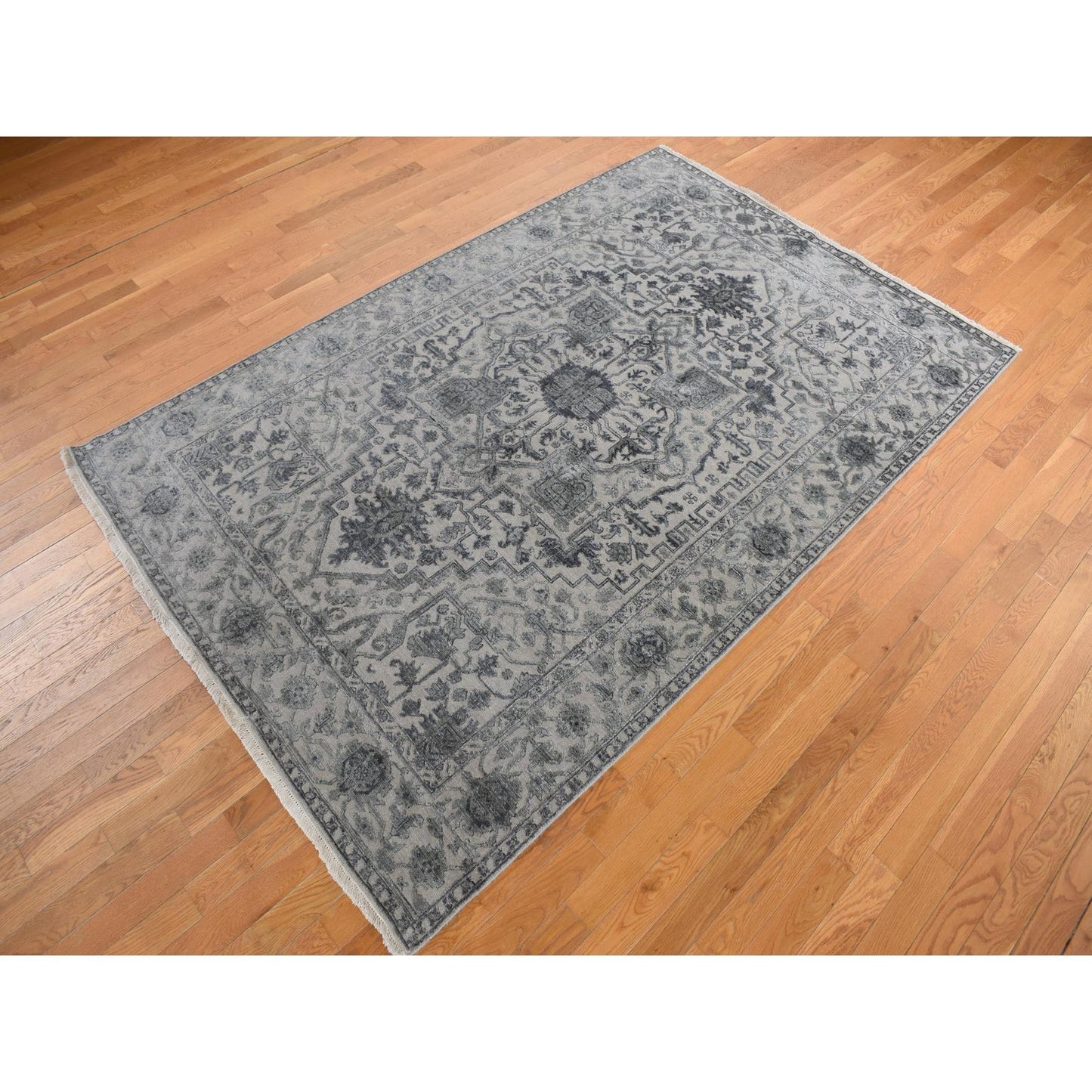 Rug 6'x9'2" Stone Gray Heris Design Wool and Silk Hi-lo Pile Hand Knotted