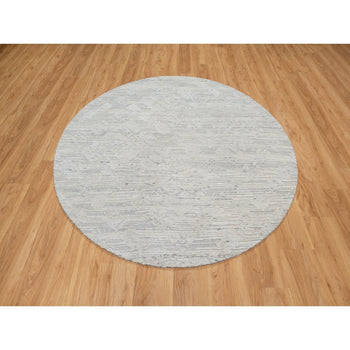 6'X6' Gray Modern Undyed Natural Wool Hand Knotted Round Oriental Rug