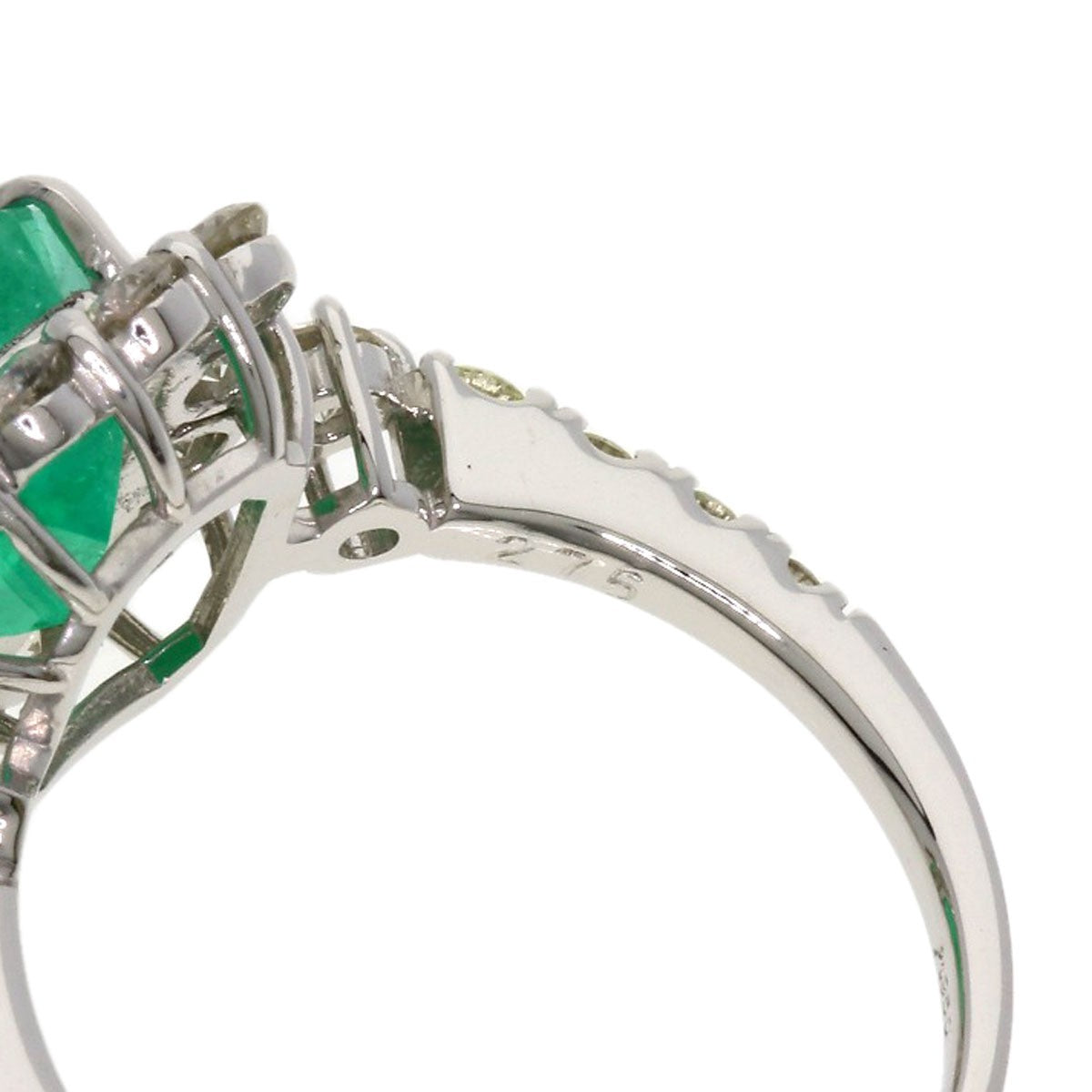5.27g 2.75ct Emerald Diamond Ring Platinum PT950