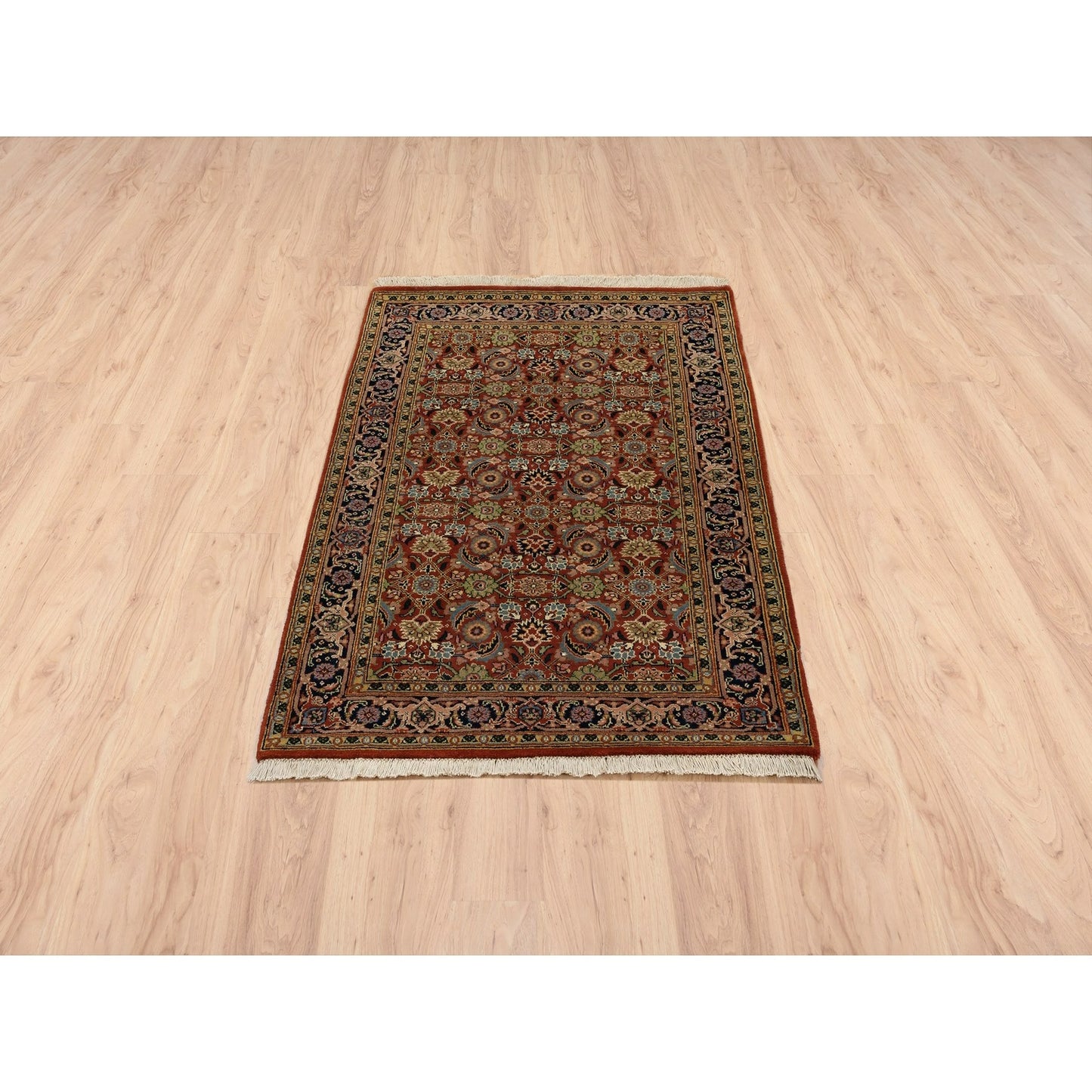 2'7"X4' Hand Knotted Herati 250 Kpsi Hand Spun New Zealand Wool Rug