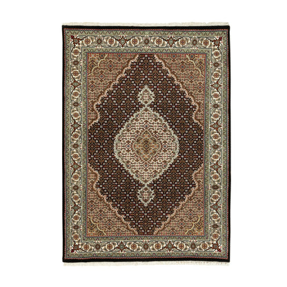 4'X6' Rich Black Tebraz Mahi 250 Kpsi Wool Hand Knotted Rug