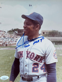 Willie Mays Autographed 8X10 Baseball Photo (Jsa)