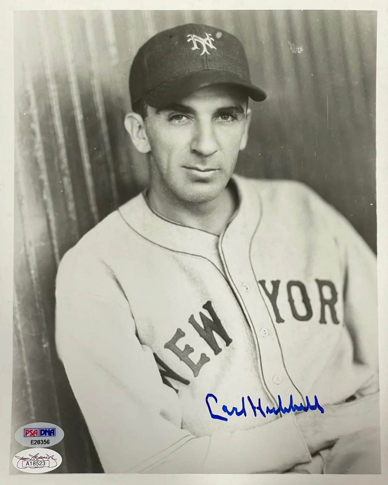 Carl Hubbell Autographed 8X10 Baseball Photo (Psa)