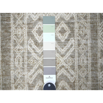 7'8"X9'6" Taupe Brown Fine Peshawar Wool Hand Knotted Oriental Rug