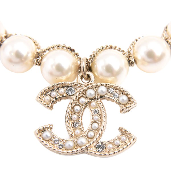 Chanel Bracelet Fake Pearl Chain Coco Mark Motif A19 Gp