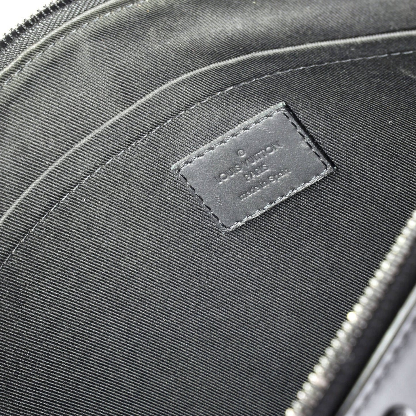 Louis Vuitton Discovery Pochette Monogram Shadow Leather Gm