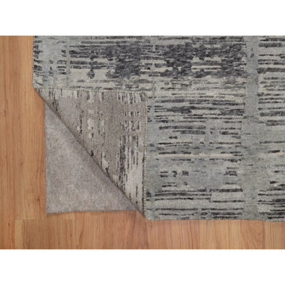 5'X7' Gray Hand Knotted Rug Modern Criss Cross Erased Design Natural Wool
