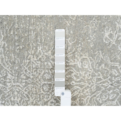 6'X9'2" Beige Wool And Silk Hand Loomed Fine Jacquard Round Rug