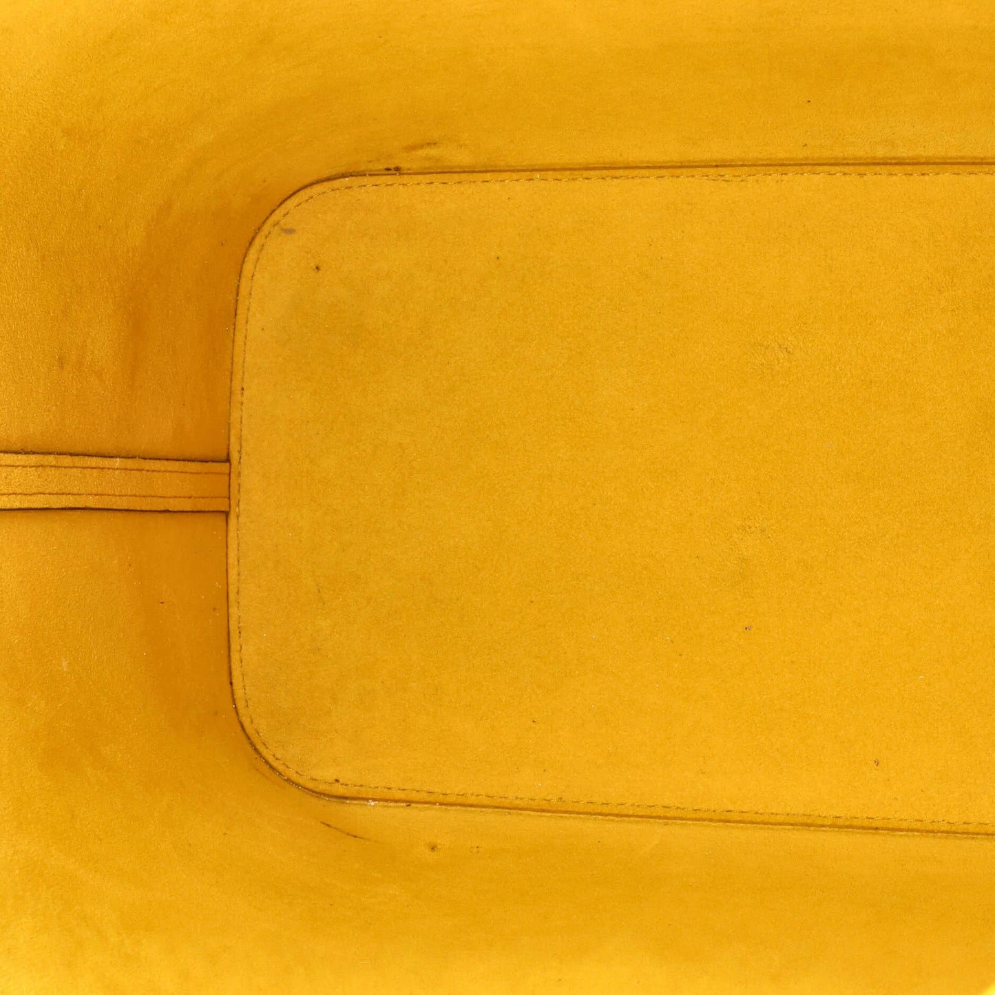 Louis Vuitton Neverfull Tote Epi Leather Mm