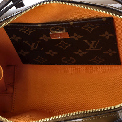 Louis Vuitton Venice Handbag Vernis With Monogram Canvas