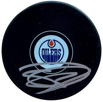 Stuart Skinner Autographed Edmonton Oilers Logo Puck (Beckett)