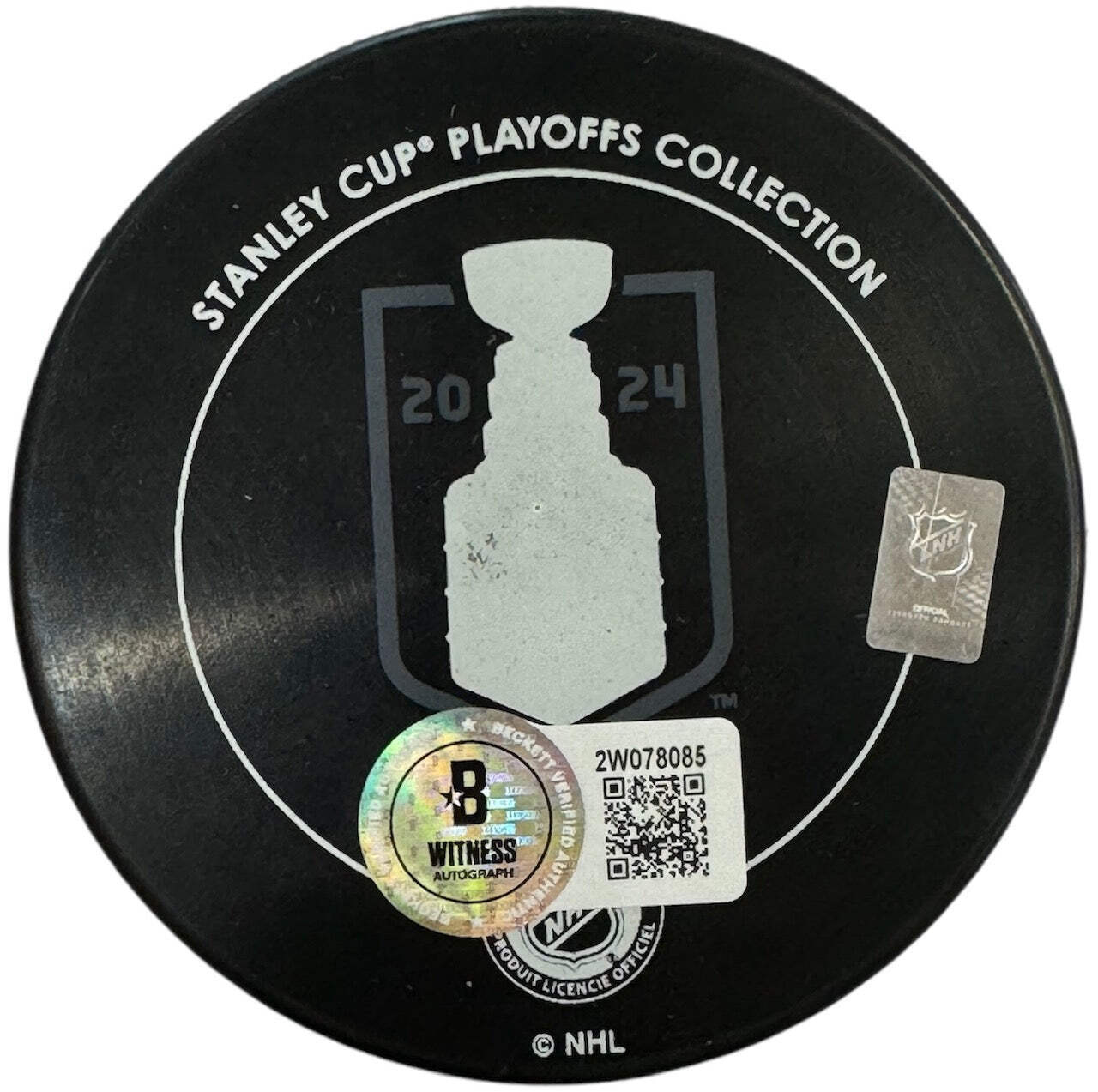 Aleksander Barkov Autographed Panthers Stanley Cup Champions Puck (Beckett Witne