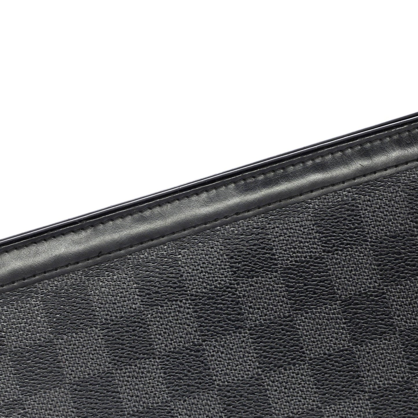 Louis Vuitton Pochette Voyage Damier Graphite Mm