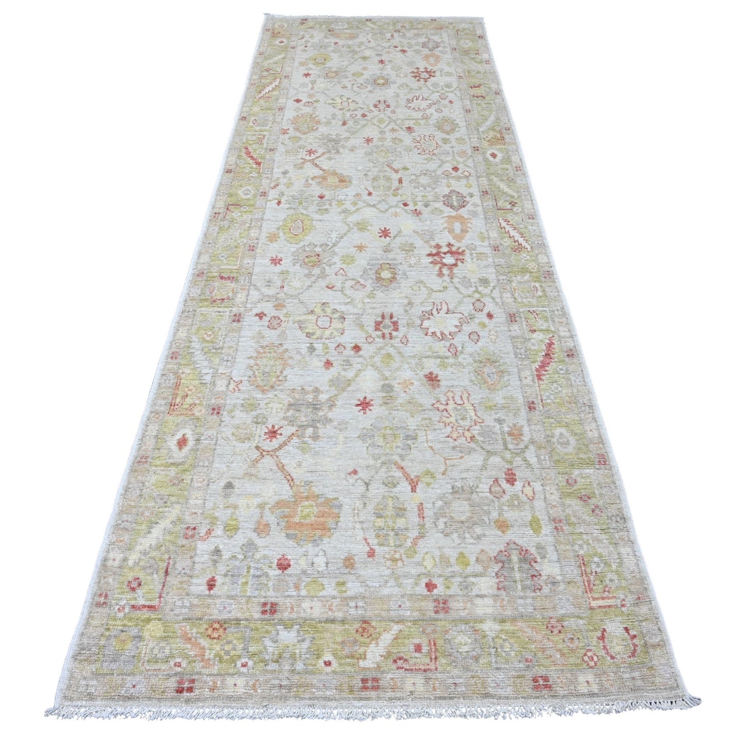 4'X11'9" White Hand Knotted Angora Oushak Leaf Pattern Wool Runner Rug