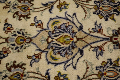 Semi-Antique Traditional Handmade Rug Oriental