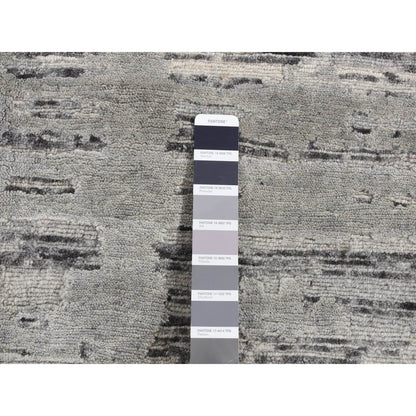 10'1"X10'1" Gray Natural Wool Modern Design Hand Knotted Square Rug