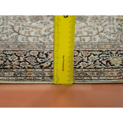 3'X5'5" Ivory Silk Intricate Medallion Design Hand Knotted Oriental Rug