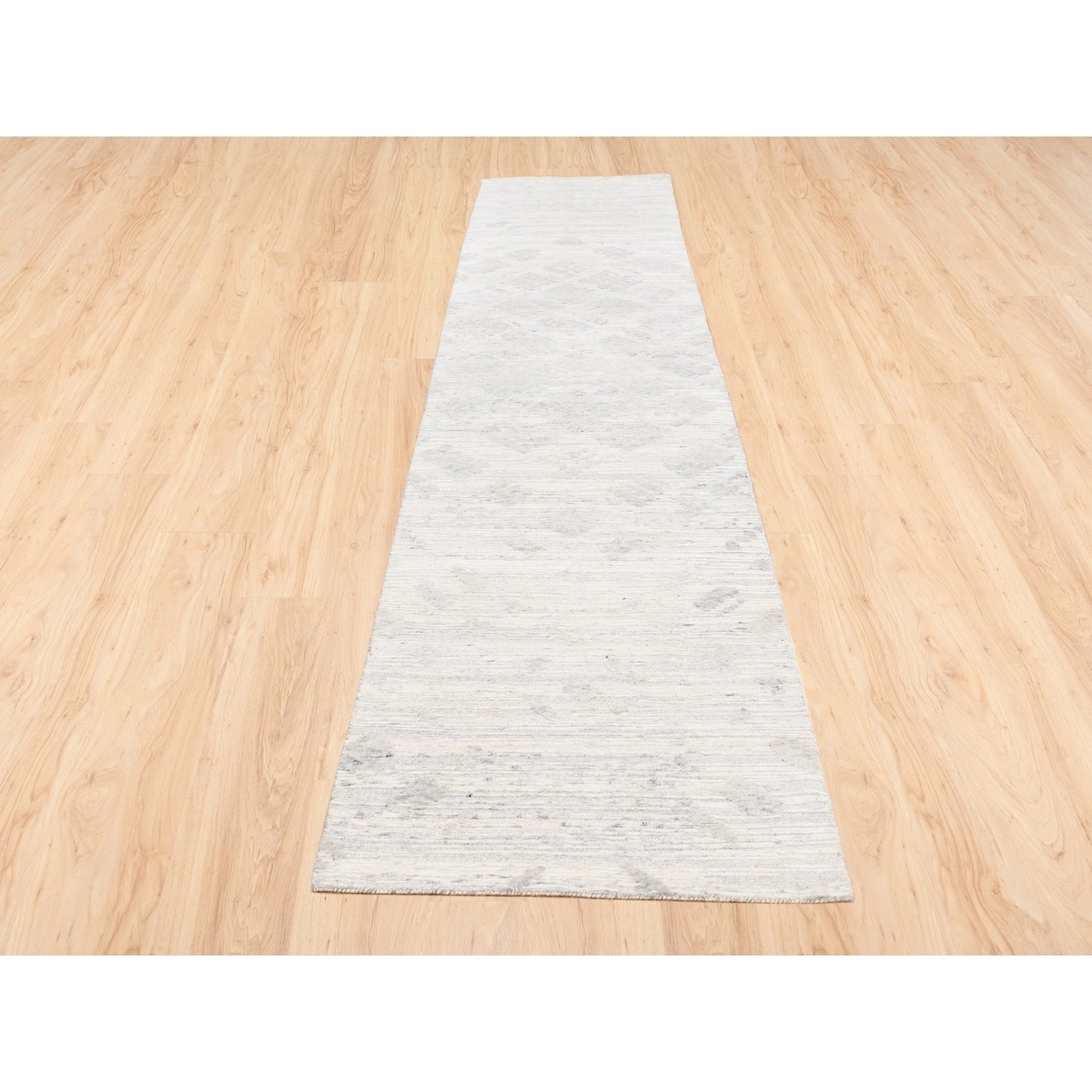 2'6"X12' Ivory Hand Spun Undyed Pure Wool Modern Hand Knotted Runner Rug