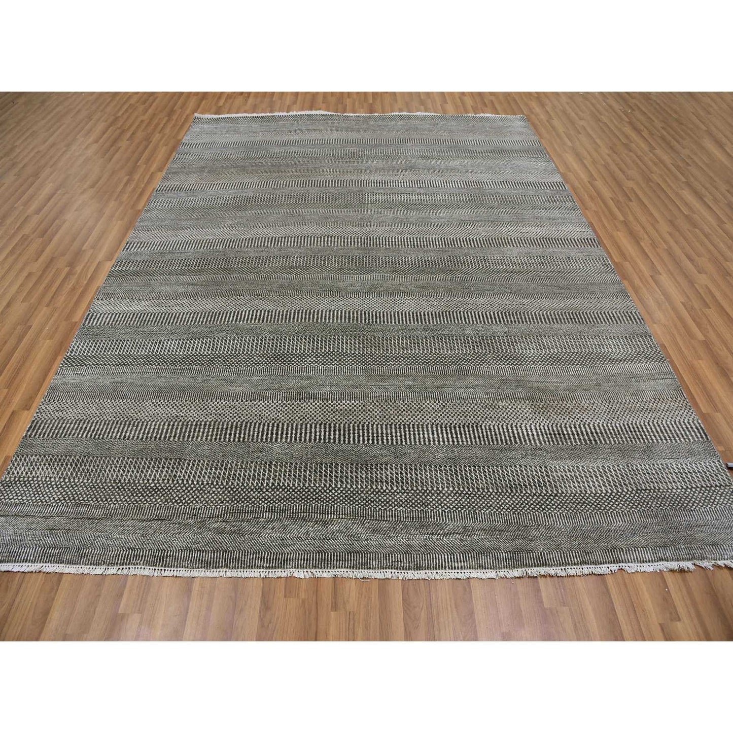 8'1"X10'3" Davy Gray Wool And Silk Hand Knotted Modern Grass Design Rug