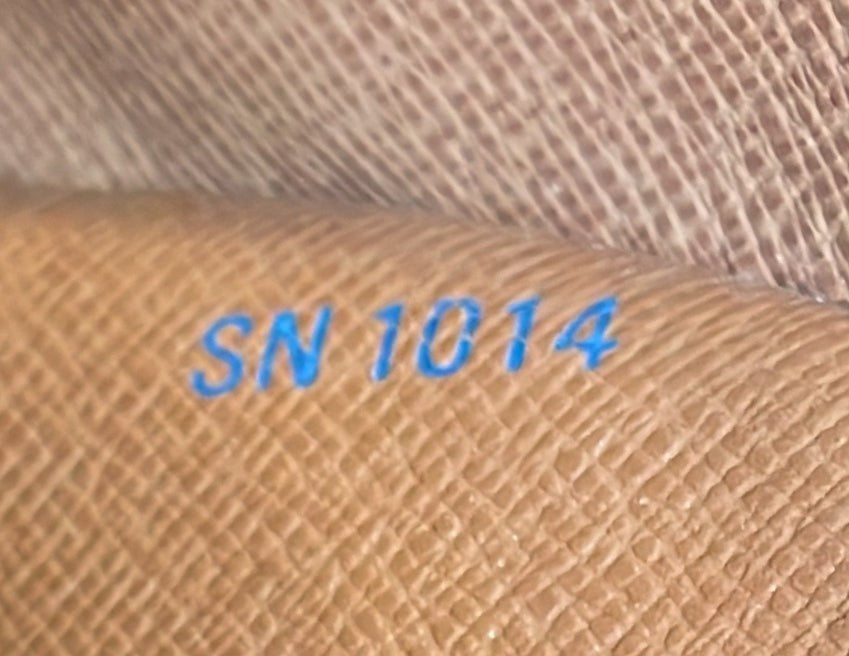 Louis Vuitton Blois Handbag Monogram Canvas