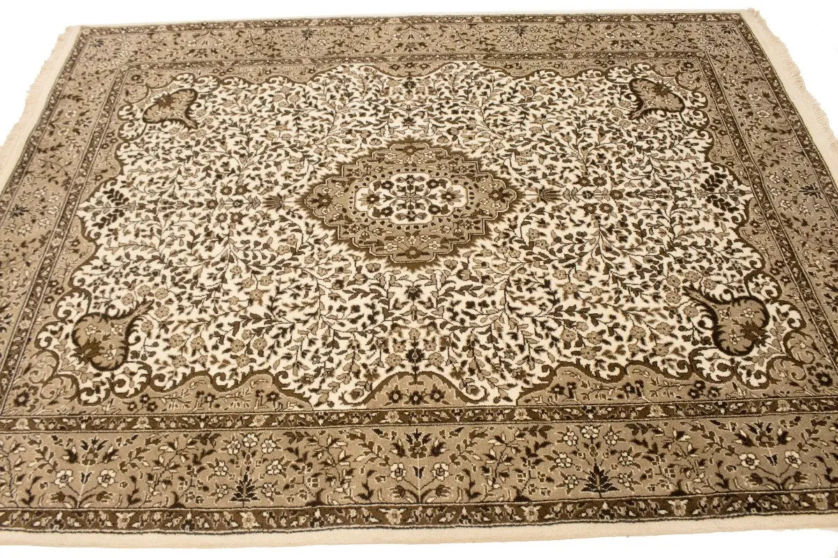 6X8 Hand-Knotted Extra Fine Kirman Oriental Rug Cream Floral Studio Carpet