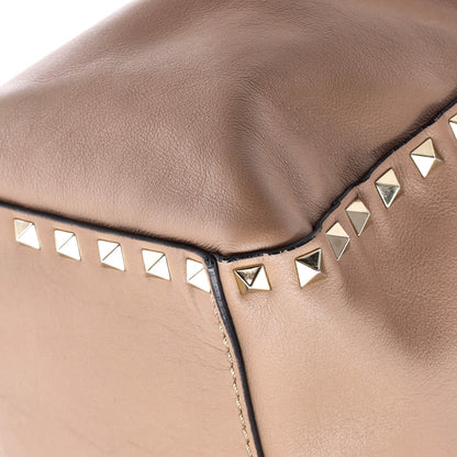 Valentino Garavani Rockstud Tote Soft Leather Medium