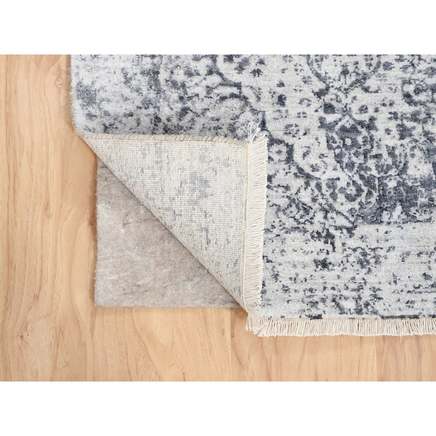 2'6"X6' Hand Knotted Gray Erased Farsian Design Wool/Silk Runner Rug