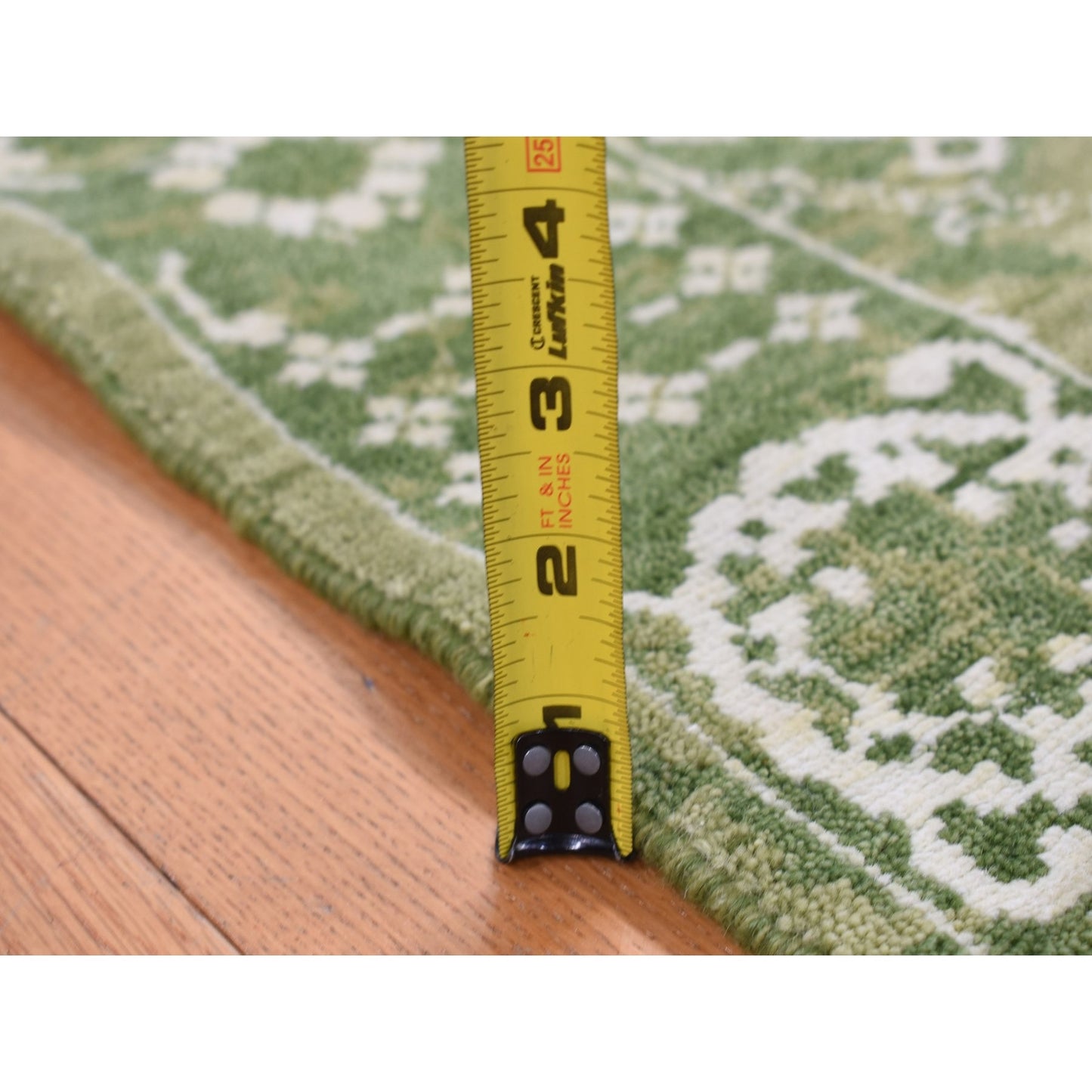 2'6"X6' Green Tebraz Design Wool And Silk Hand Knotted Runner Rug