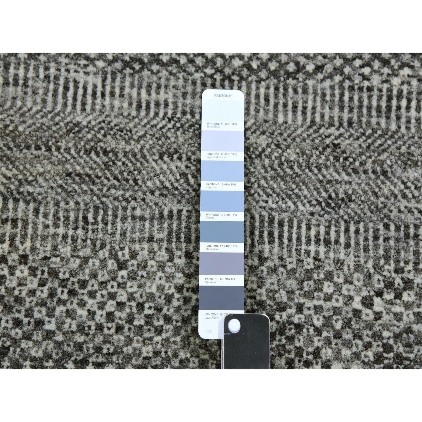 4'1"X12'1" Gray Grass Design Undyed Wool Hand Knotted Wide Runner Rug