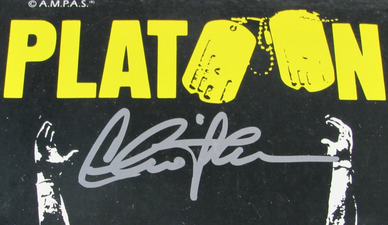 Charlie Sheen Actor Signed/Autographed "Platoon" Laserdisc Psa/Dna Itp 160401