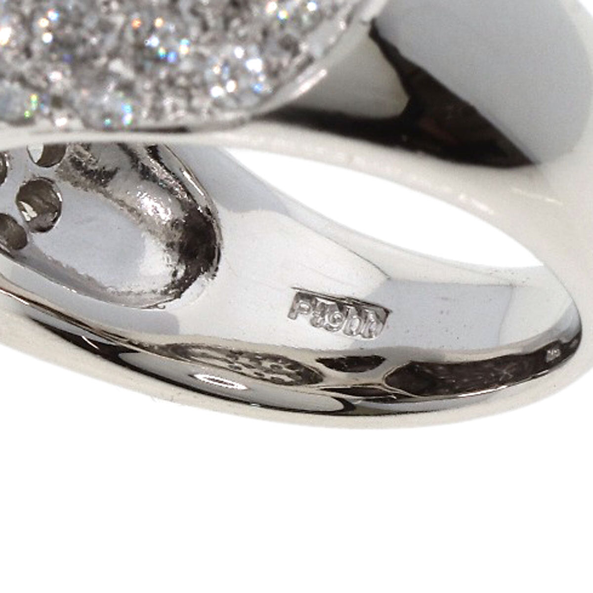 South Sea Black Pearl Pearl Diamond Ring Platinum