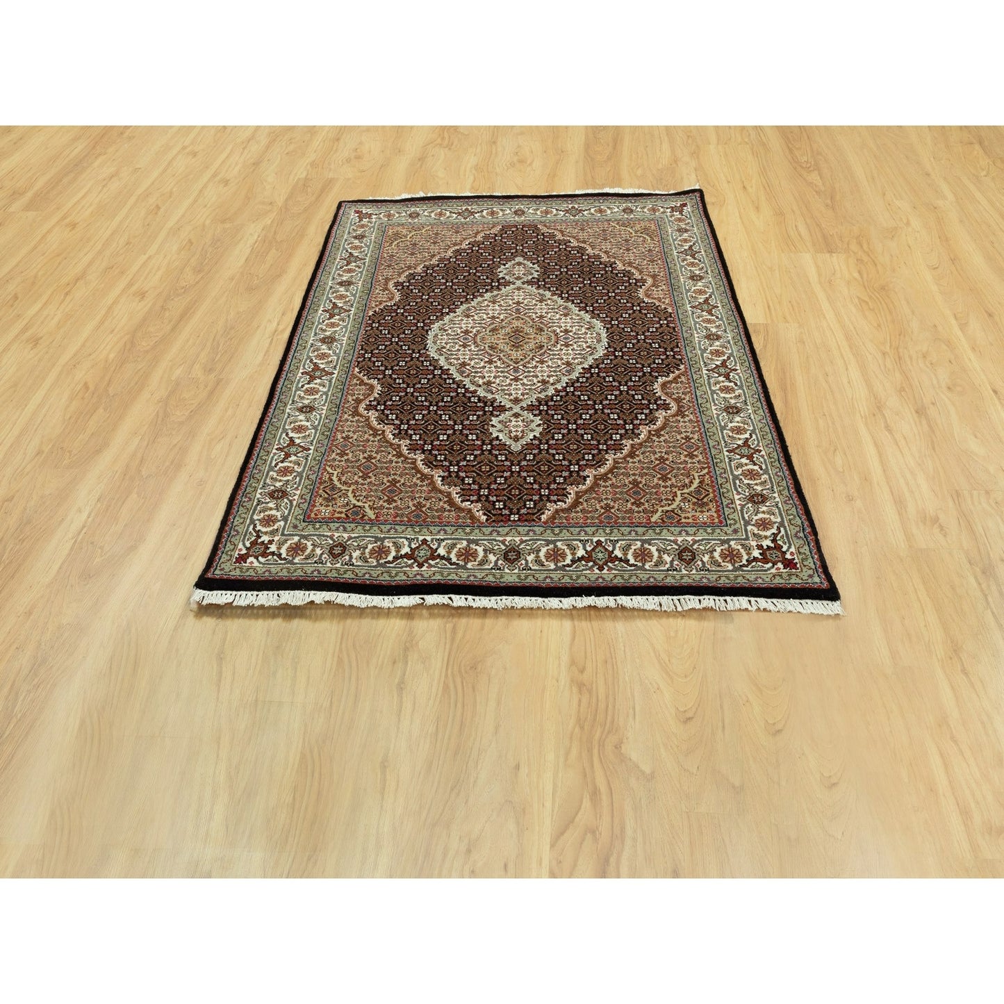 4'X6' Rich Black Tebraz Mahi 250 Kpsi Wool Hand Knotted Rug