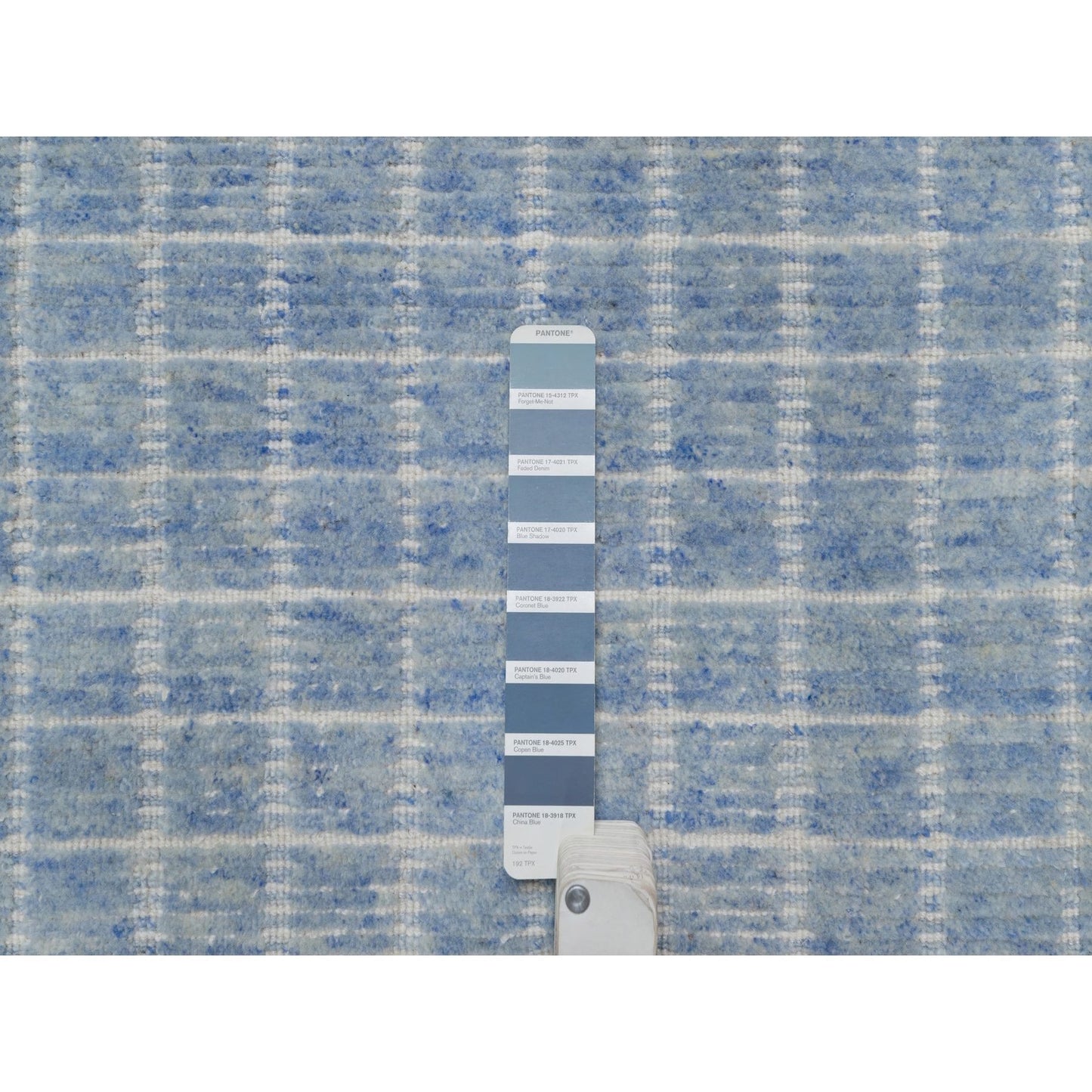 2'4"X3' Blue Modern Plain Decor Box Design Pure Wool Loomed Knotted Rug