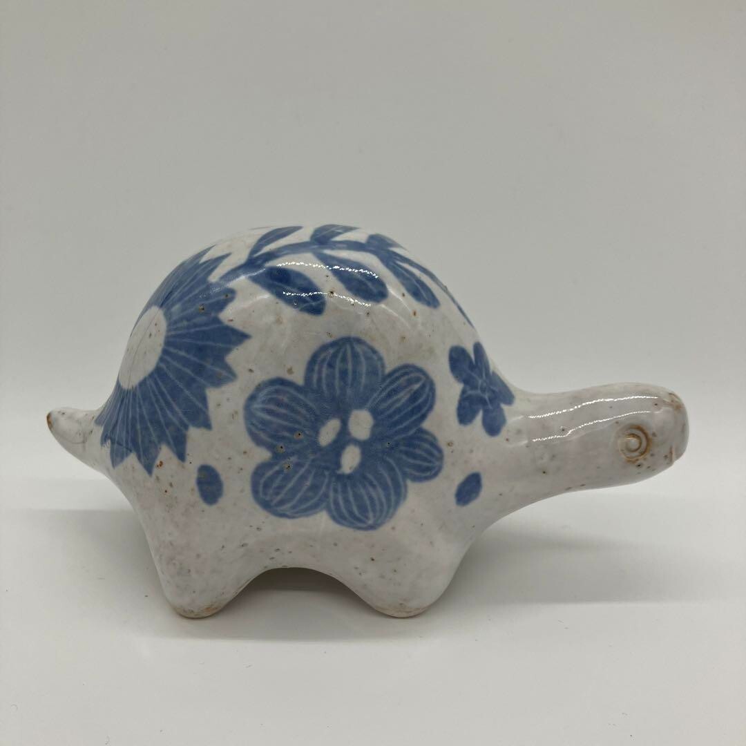 Makoto KagoshimaTurtle Figurine Blue