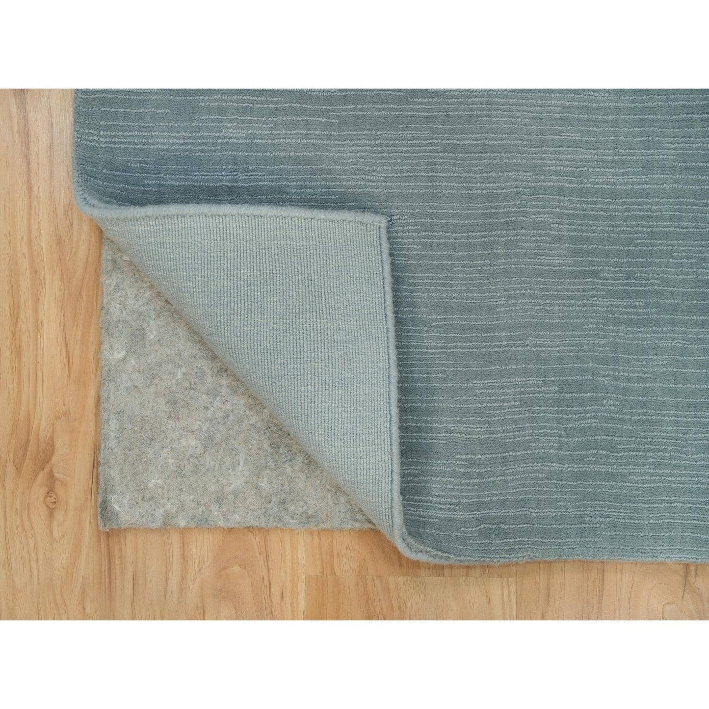 2'X3'1" Stormcloud Gray Loom Knotted Wool And Plant Based Silk Mat Rug