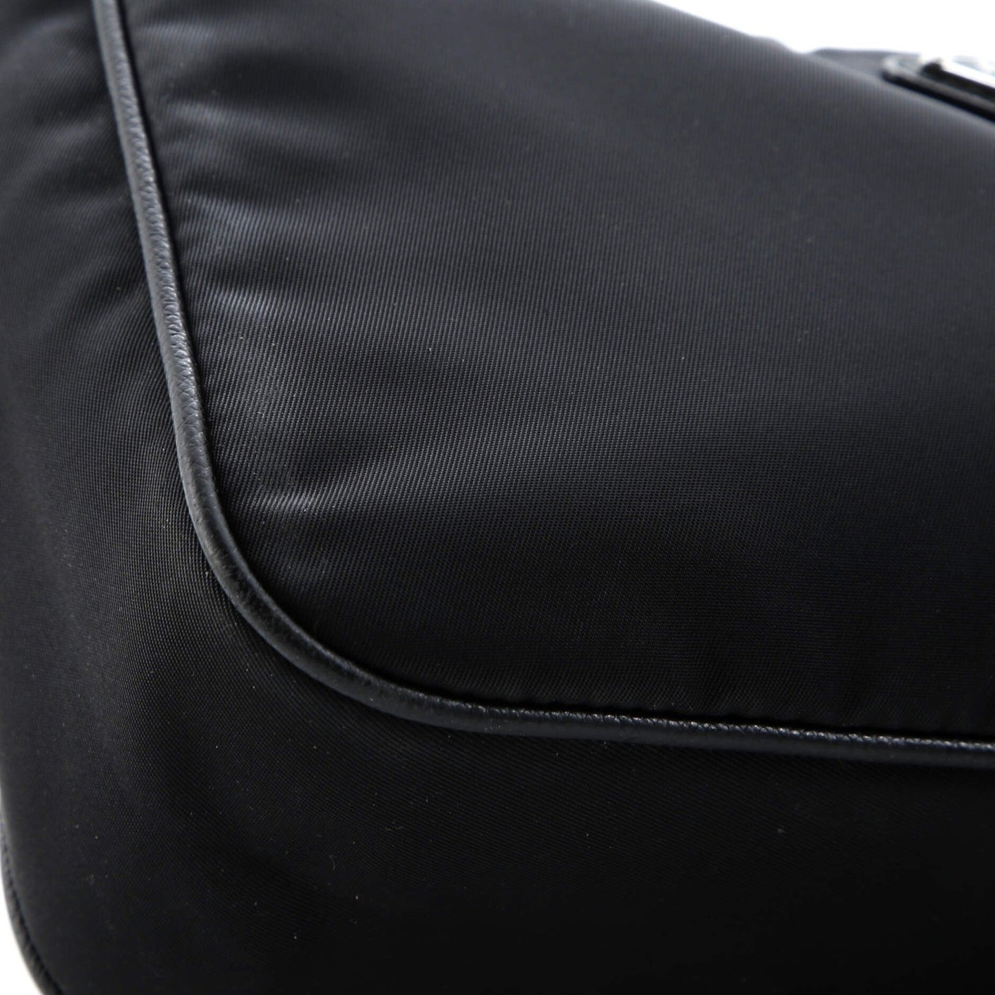 Prada Re-Edition 2005 Shoulder Bag Tessuto Small