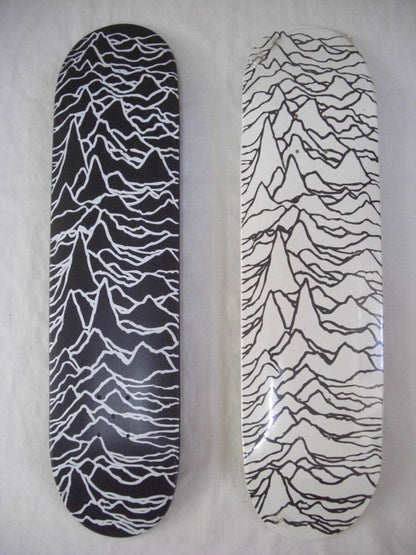 New 2005 SUPREME PETER SAVILLE "JOY DIVISION" SKATEBOARD DECK