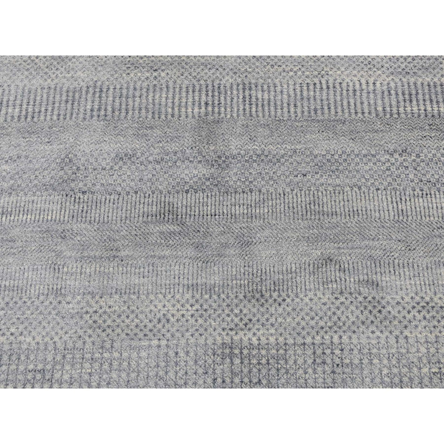5'10"X5'10" Gray Wool And Silk Grass Design Hand Knotted Round Rug