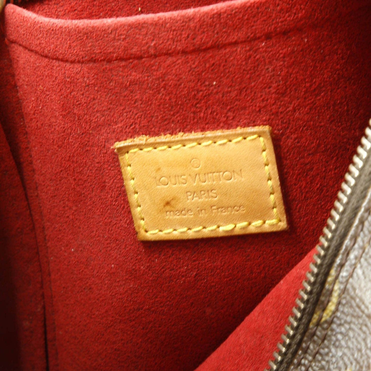 Louis Vuitton Croissant Handbag Monogram Canvas Mm