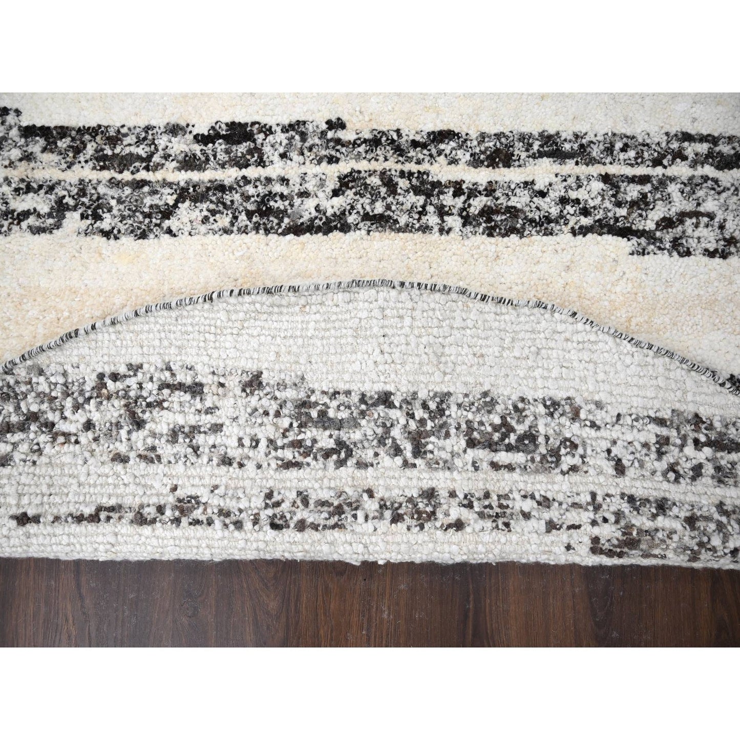 8'X8' Dark Brown And Ivory Striae Design Wool Hand Knotted Round Rug