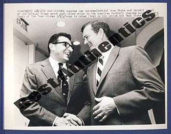 Joe Paterno W/ Darrell Royal 7X9 1970 Wire/Press